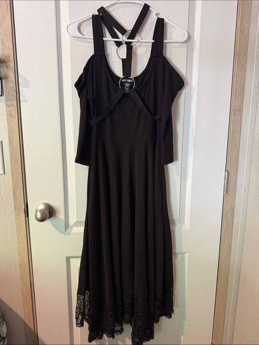 Hot Topic Black Cold-Shoulder Midi Dress with Lace Hem and Strappy Back